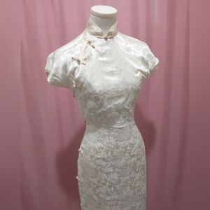 Vintage Chinese Dress - Ivory Bridal Qi Pao